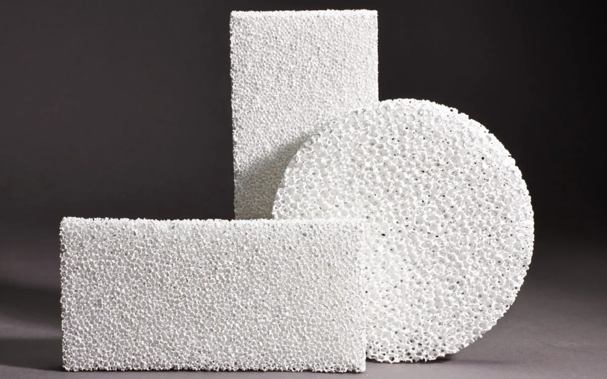 FOAM SUBSTRATE CATALYTIC CONVERTERS